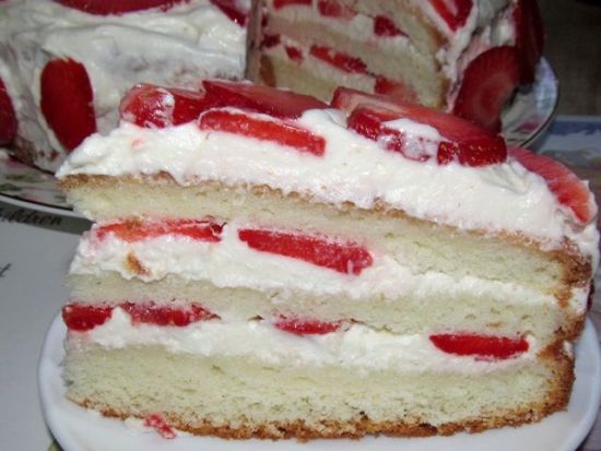 Випічка з полуницею - рецепти, як смачно приготувати