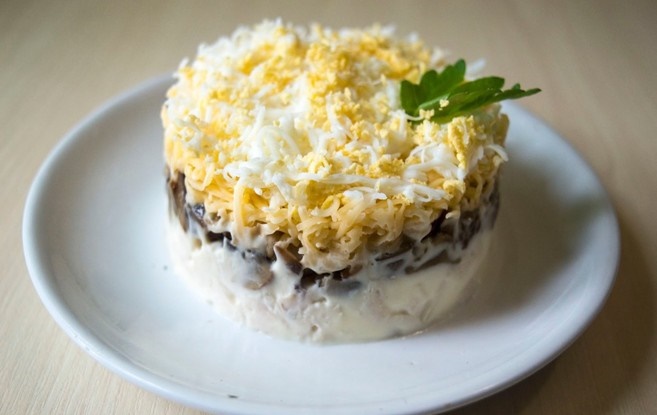 Салат Ніжність з куркою – класичні рецепти19
