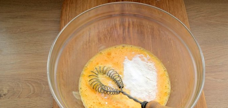 Пончики на згущеному молоці – швидко і смачно37