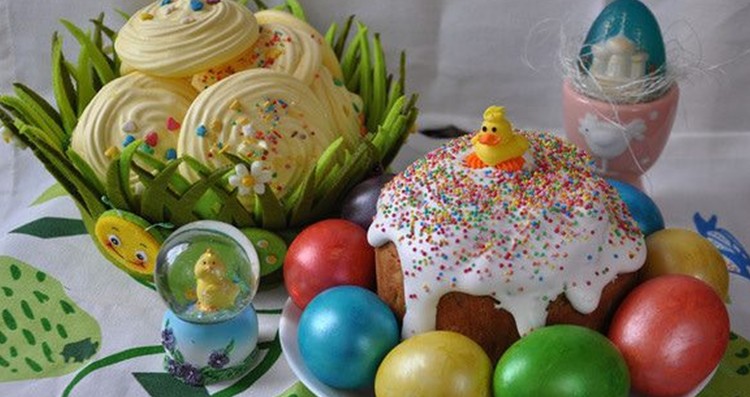 Паска з родзинками в духовці: великодні рецепти21
