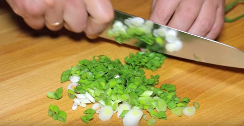 Класична окрошка на квасі7
