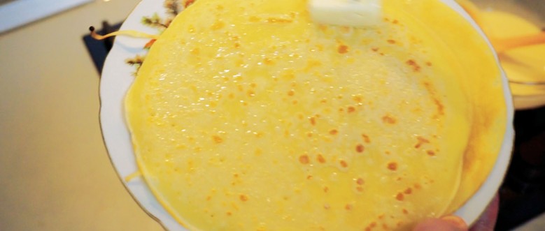 Млинці на воді – дуже тонкі і дуже смачні. 5 перевірених рецептів17