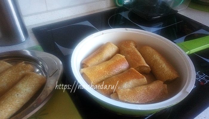 Покроковий рецепт начинки для млинців з яловичою печінкою 2022 року з фотографіями