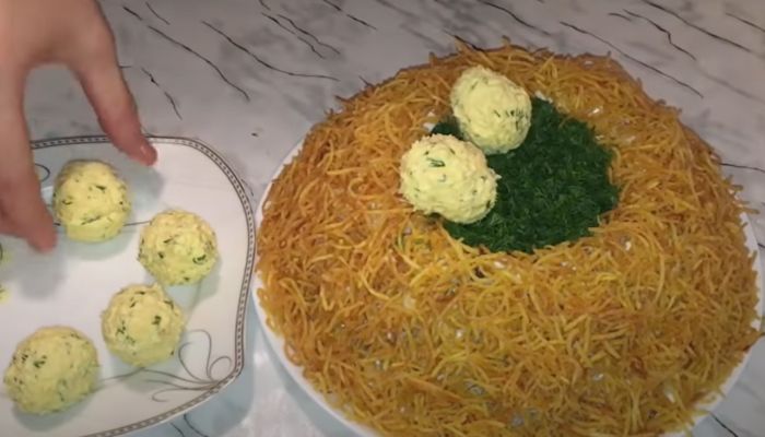 7 моїх улюблених покрокових рецептів салату Гніздо Глухаря на будь-який смак