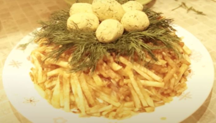 7 моїх улюблених покрокових рецептів салату Гніздо Глухаря на будь-який смак