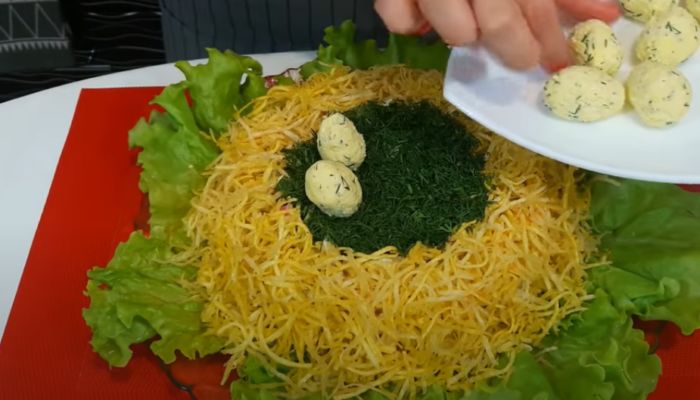 7 моїх улюблених покрокових рецептів салату Гніздо Глухаря на будь-який смак