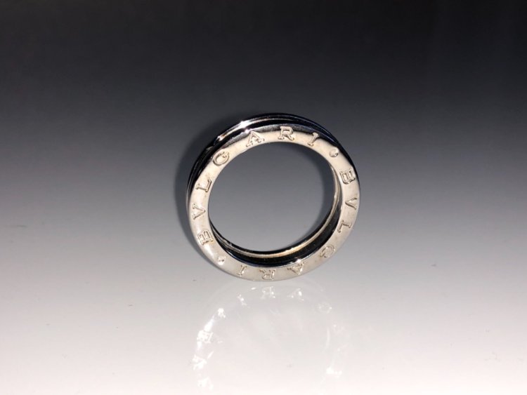 Золота каблучка Bvlgari Parentesi