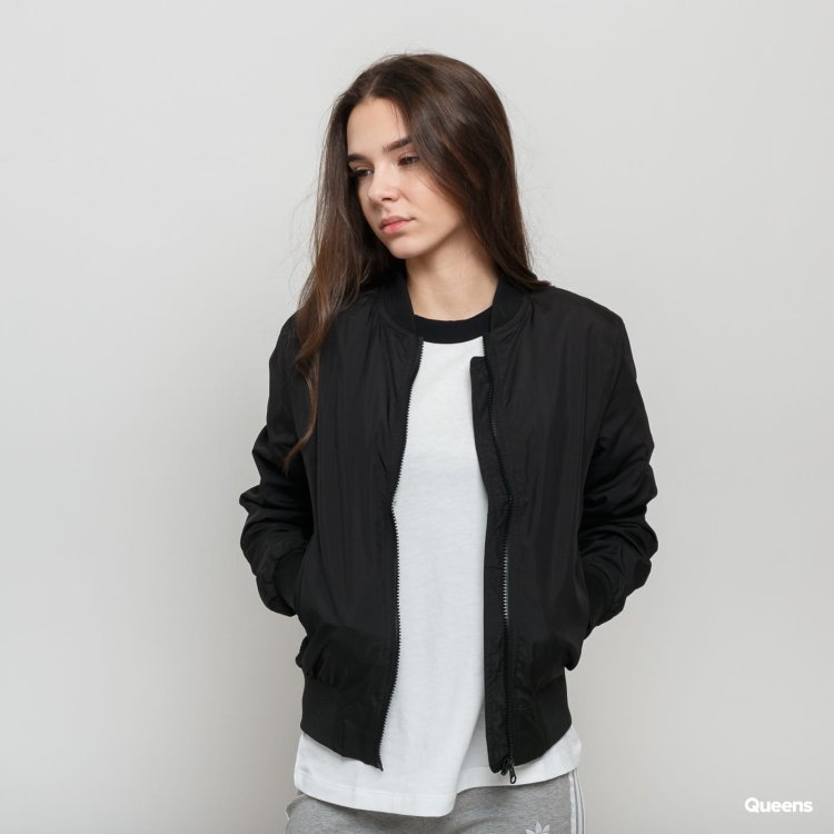 Urban Classics чорний бомбер Queen