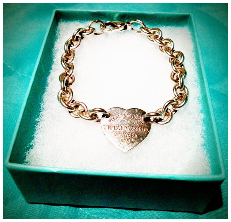 Браслет Tiffany жорсткий із серцем