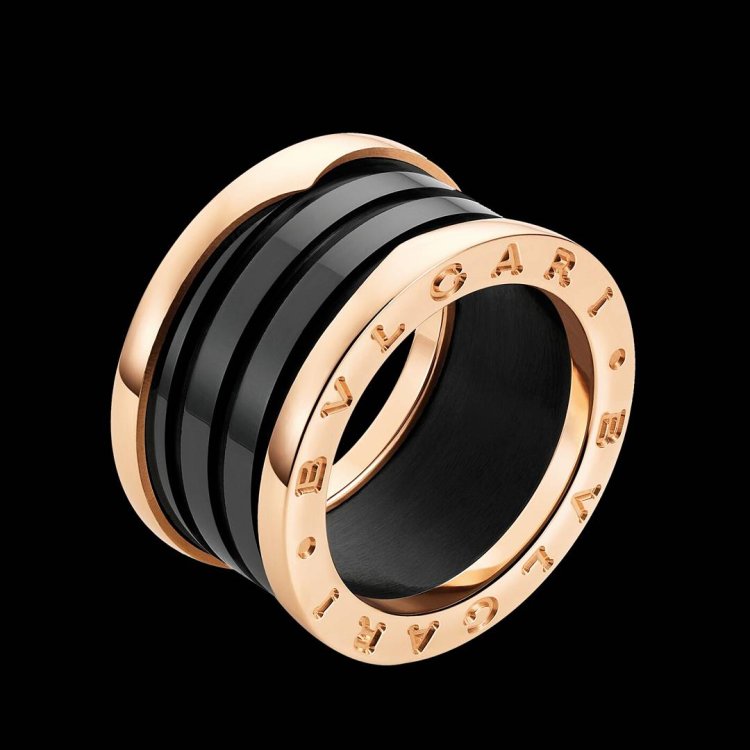 Bvlgari b Zero 1 з трьома циферблатами