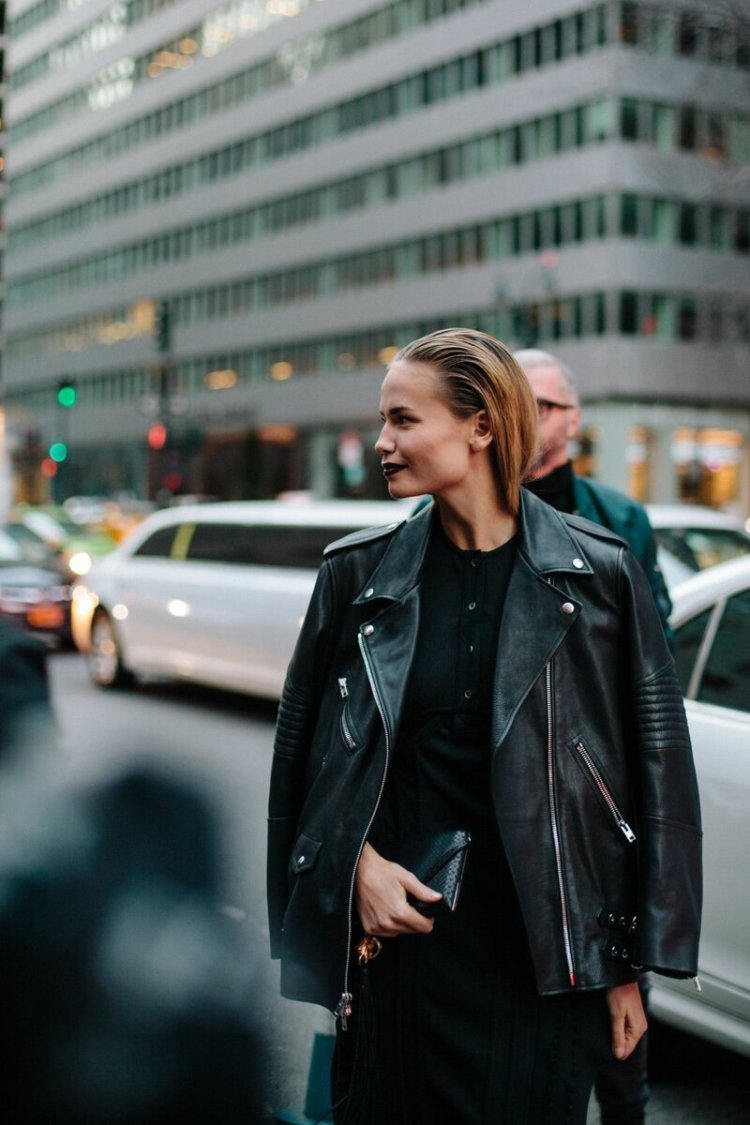 Шкіряна куртка оверсайз Zara