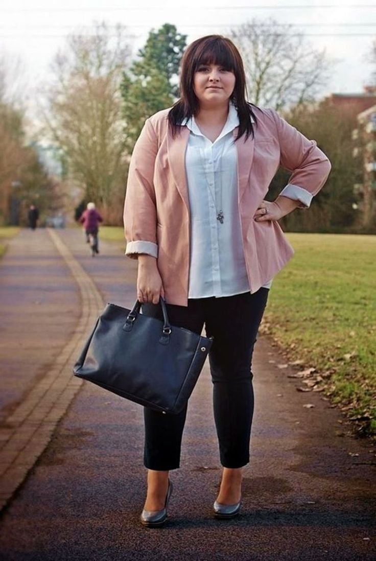 Мода Plus Size curvy