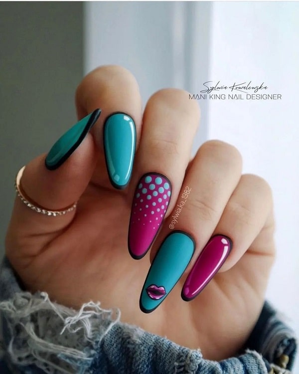 Comic nails - модний у 2023 році дизайн нігтів