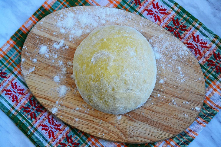 Галушки з куркою, грибами та цибулею - ситна та смачна страва