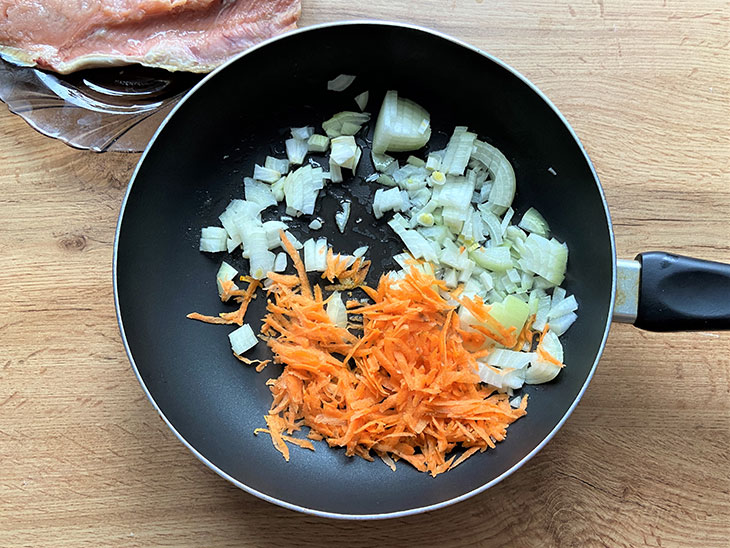 Горбуша, запечена в лаваші - просто, смачно та оригінально