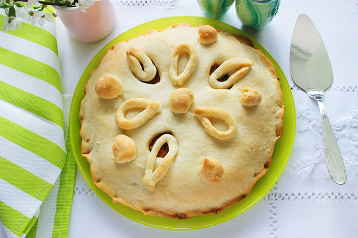 Пісний пиріг з капустою - пишний, м'який та ароматний