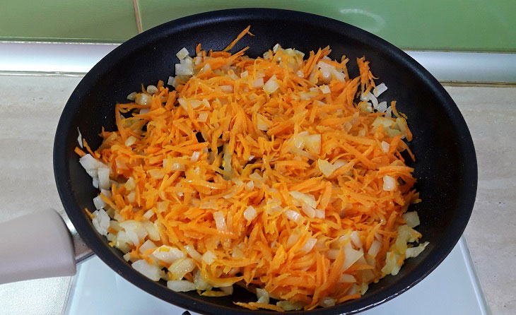 Ліниві голубці з індичкою - соковиті та ніжні