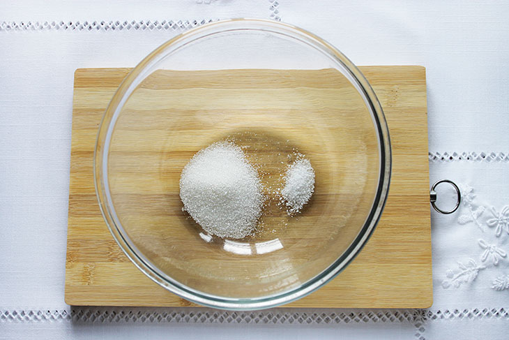 Пісний пиріг з капустою - пишний, м'який та ароматний