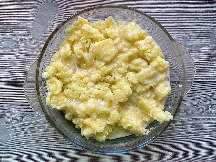 Картопля з яйцем, сиром та часником - шикарна овочева страва