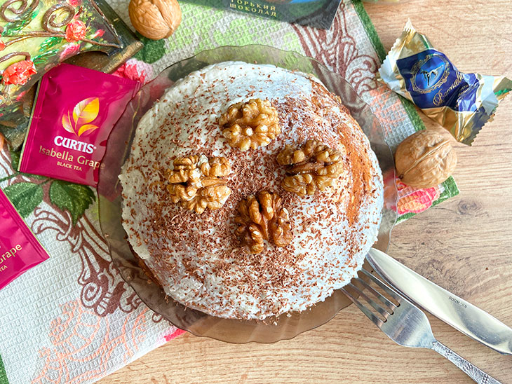 Млинець з йогуртовим кремом - дуже смачний десерт