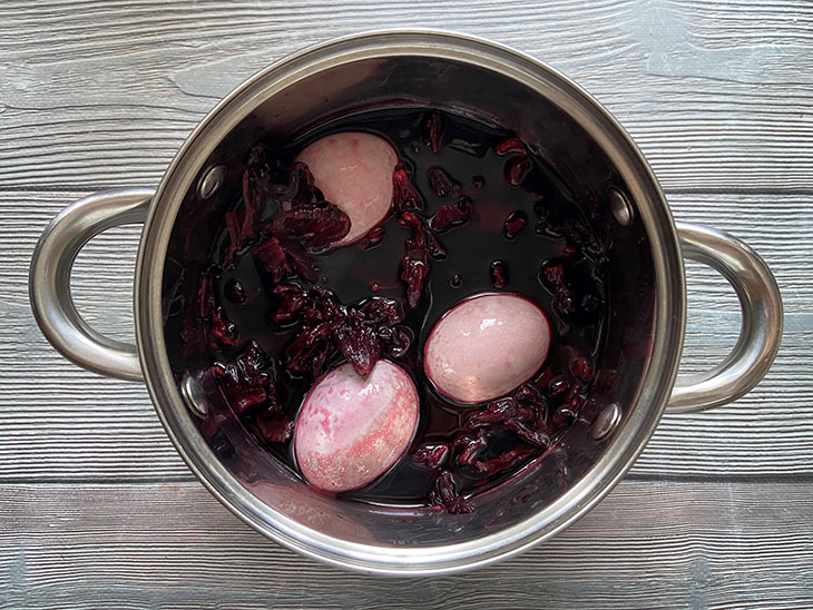 Космічні яйця на Великдень - простий та оригінальний варіант