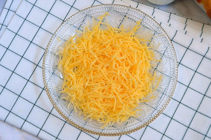 Гарячі бутерброди з фаршем на сковороді - швидкий та смачний сніданок