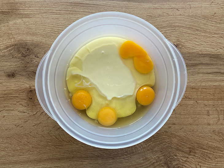 Ніжний торт «Молочна дівчинка» - швидко, просто та смачно