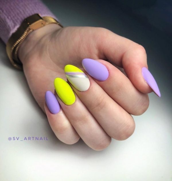 Модний жовтий манікюр 2023