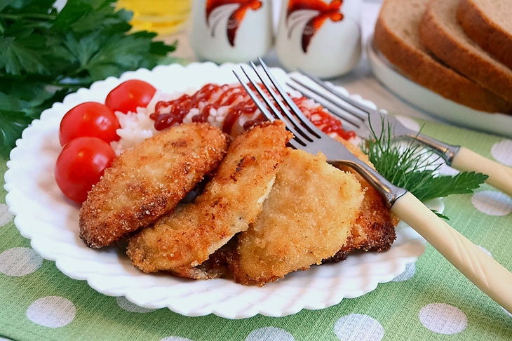 Куряче філе з мацоні - ніжне та апетитне
