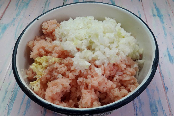 Ліниві голубці з індичкою - соковиті та ніжні