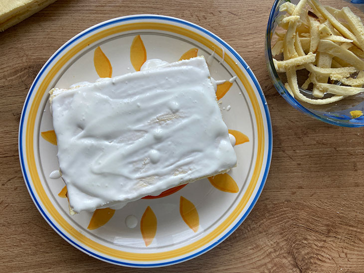 Ніжний торт «Молочна дівчинка» - швидко, просто та смачно