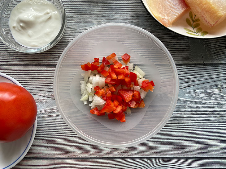 Пангасіус під шубою - проста, швидка та смачна страва