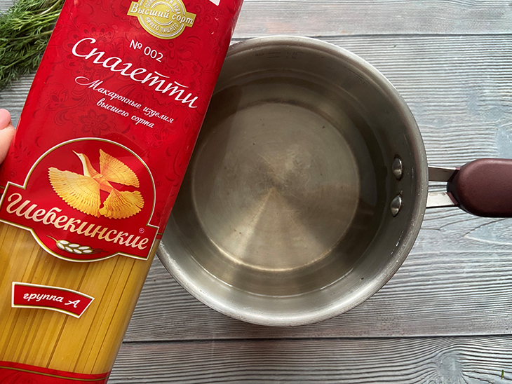 Спагетті з індичкою та сиром - швидко, просто та смачно