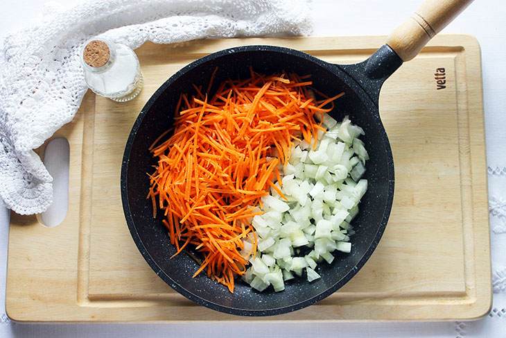 Щи з молодої капусти – ніжний смак та найтонший аромат