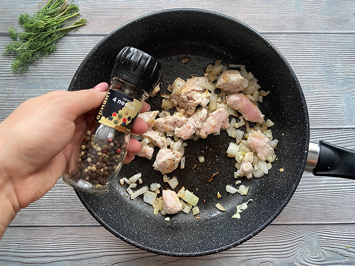 Спагетті з індичкою та сиром - швидко, просто та смачно