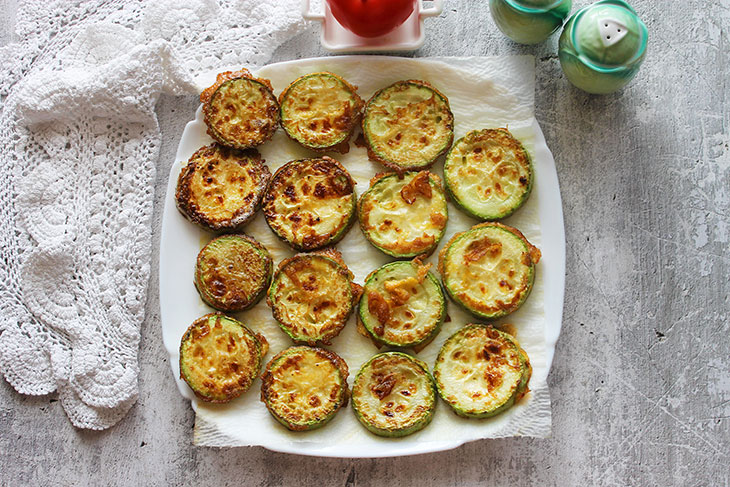 Закуска з кабачків з помідорами - соковита, смачна та пікантна