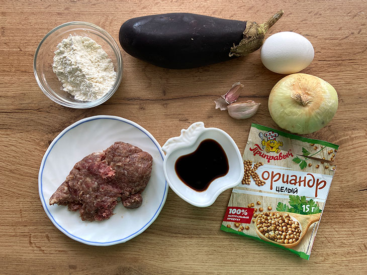 Баклажани по-китайськи з індичкою - оригінальна та смачна закуска