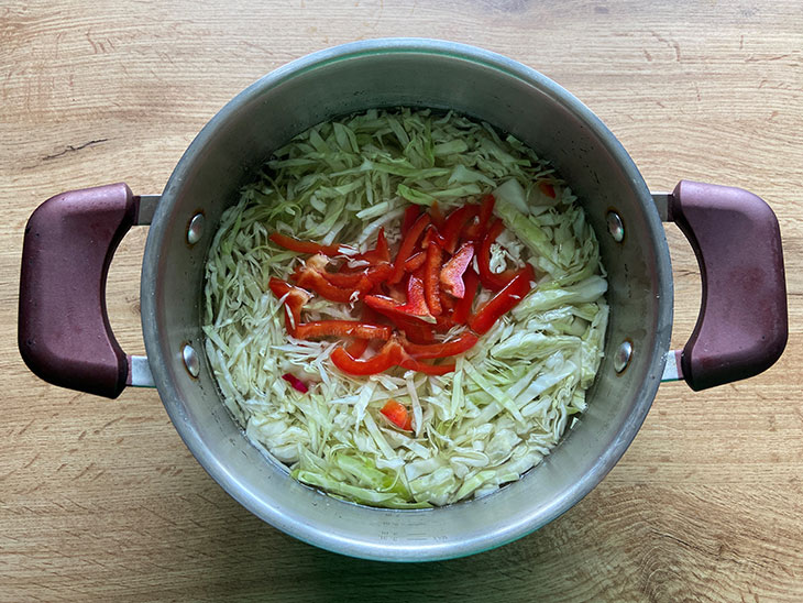 Борщ з яйцем - цікаво та оригінально