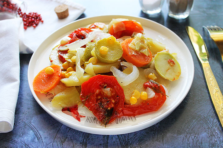 Айлазан з консервованою кукурудзою - смачна страва вірменської кухні.