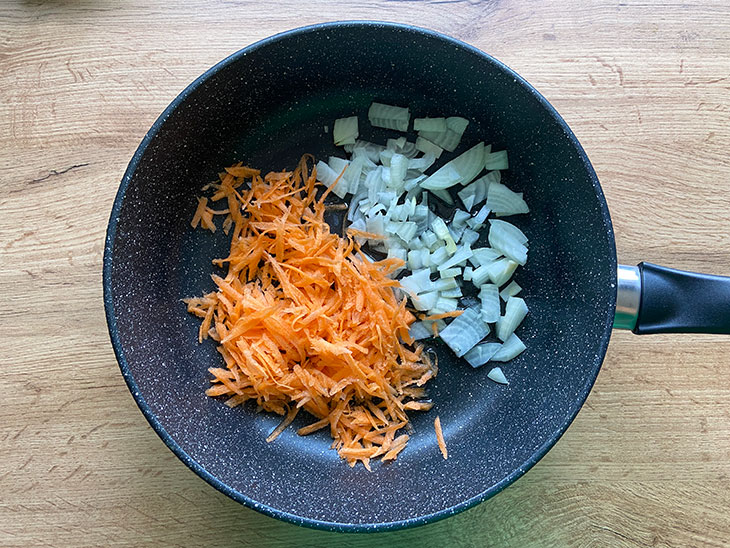 Борщ з яйцем - цікаво та оригінально