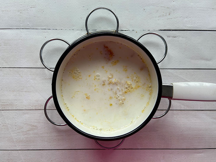 Рисова каша з гарбузом на молоці та воді: покроково