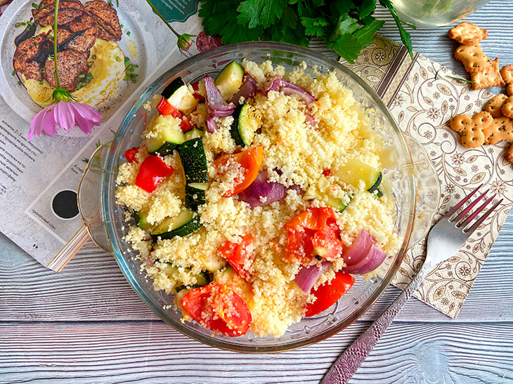 Кускус із запеченими овочами - яскрава та апетитна страва