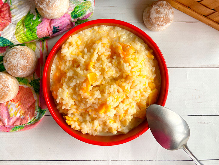 Рисова каша з гарбузом на молоці та воді: покроково