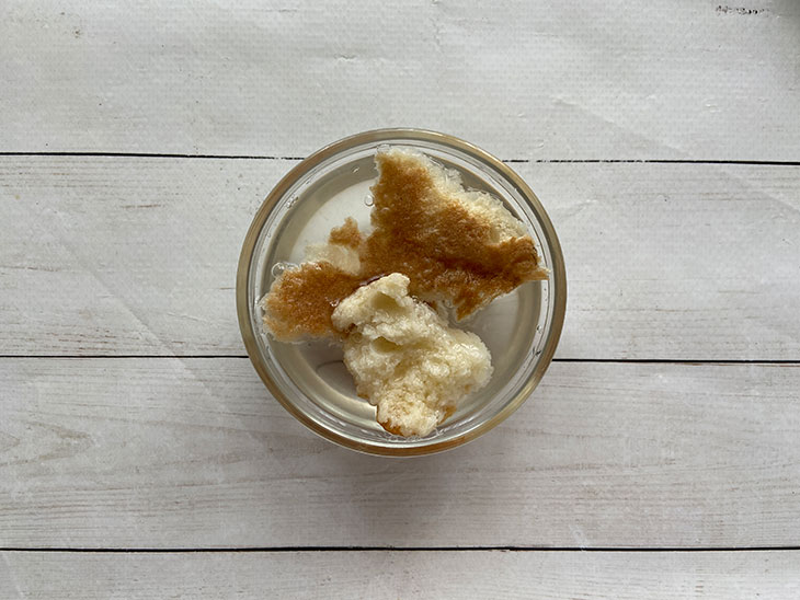 М'ясні котлети, запечені з тертою картоплею: рецепт з фото