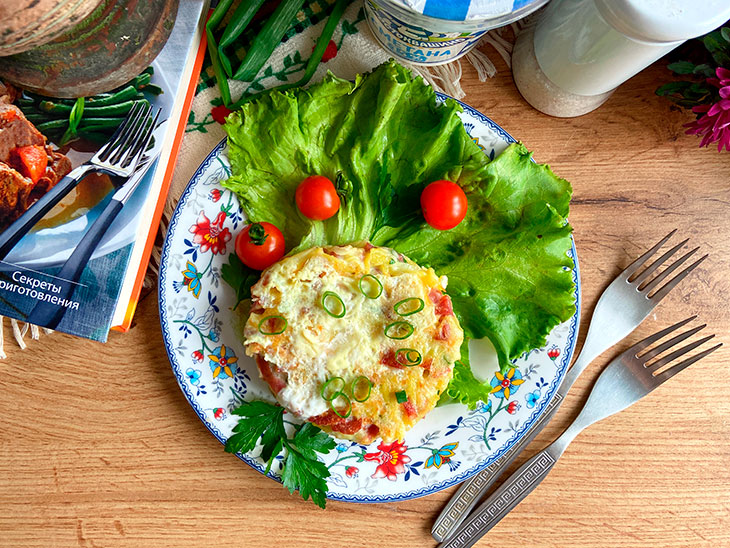 Картопляні гнізда з яйцем на сковороді: покроково