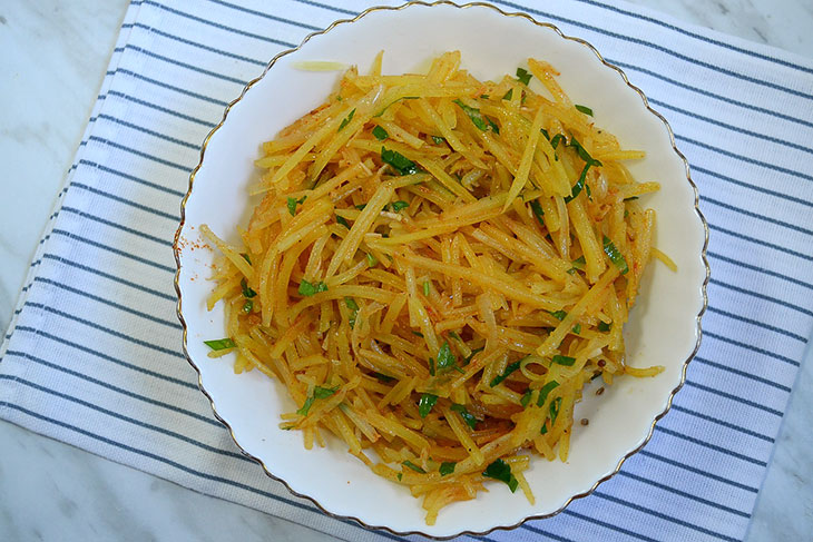 Корейський картопляний салат «Камдича»: рецепт з фото покроково