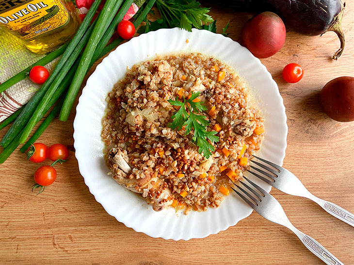 Гречка з куркою у рукаві: рецепт з фото покроково