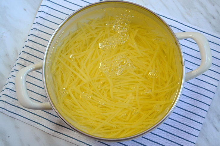 Корейський картопляний салат «Камдича»: рецепт з фото покроково