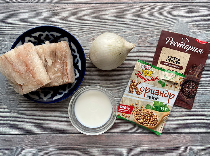 Мінтай у вершковому соусі: рецепт з фото покроково