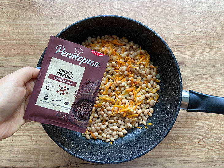 Салат із квасолі з морквою та цибулею: рецепт з фото покроково